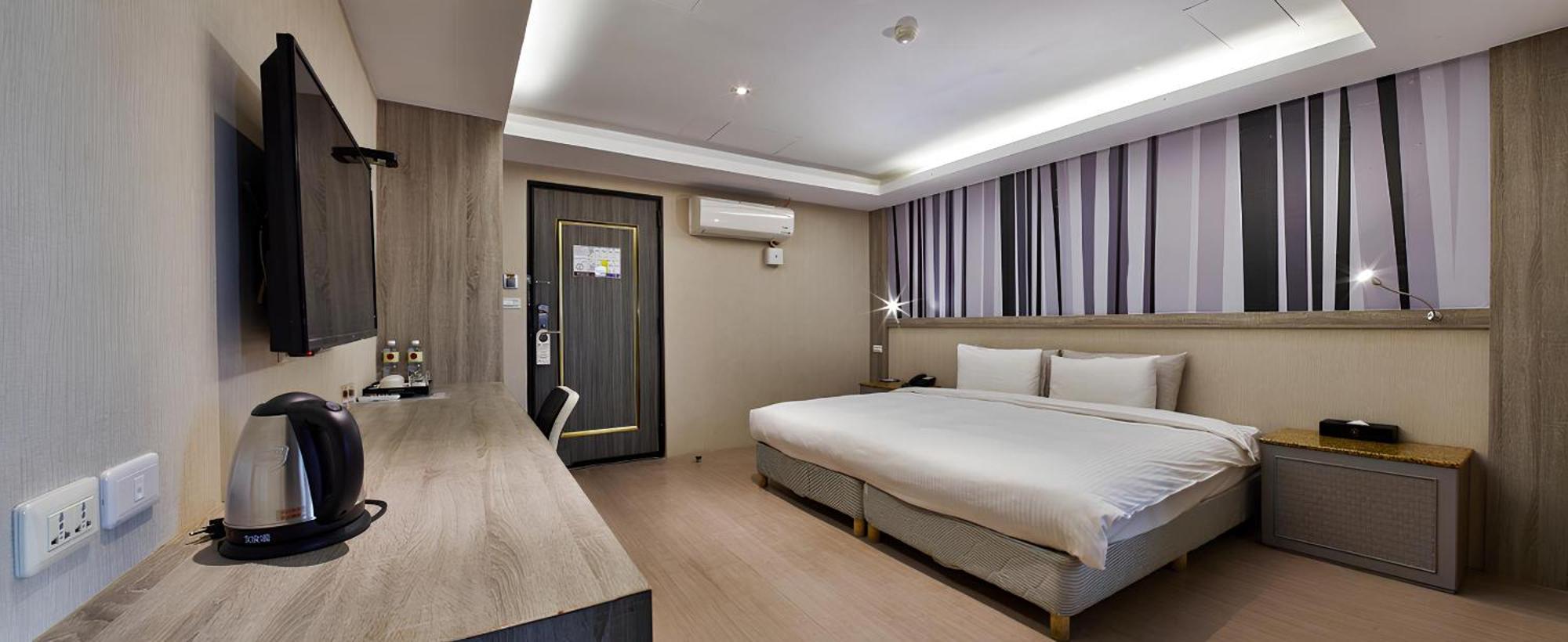 Yuhao Hotel - Hsinchu Branch Экстерьер фото