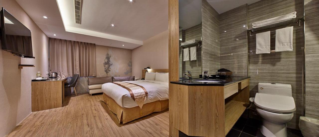 Yuhao Hotel - Hsinchu Branch Экстерьер фото