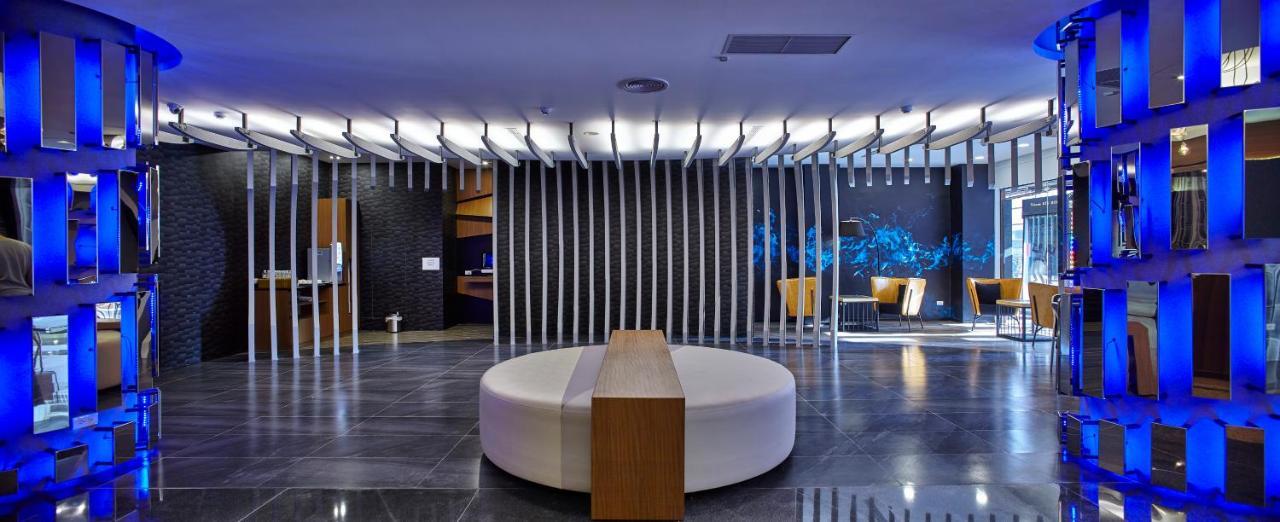 Yuhao Hotel - Hsinchu Branch Экстерьер фото